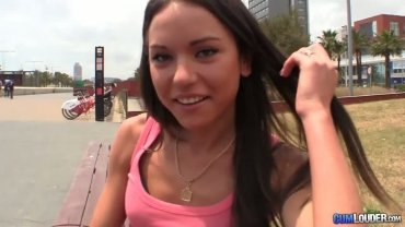 Nataly Gold: Teen Anal Blowjob Königin