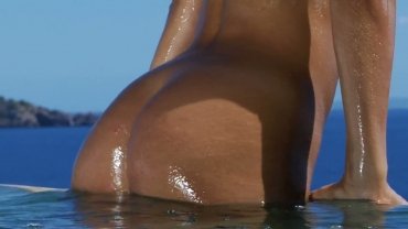 Loira Babe Praia Sexo: Aventura Erótica de Jenny